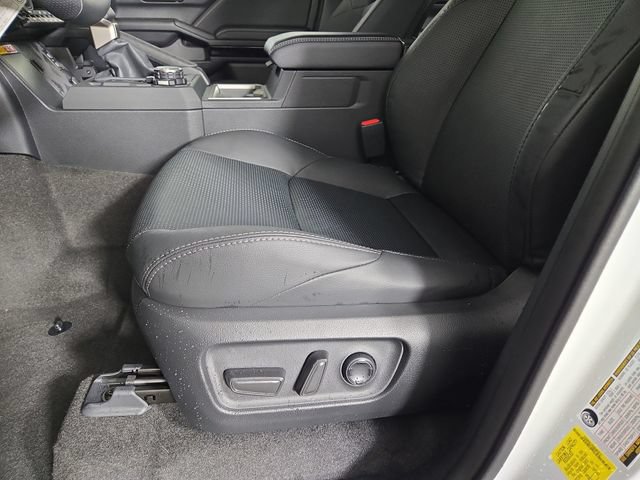 New 2026 Toyota 4Runner Limited AWD/4WD image 30