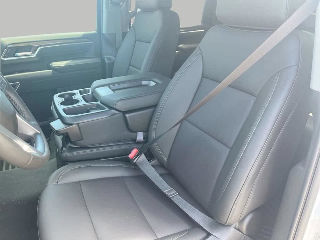 New 2026 Chevrolet Silverado 3500 LT w/ All Star Edition AWD/4WD image 18