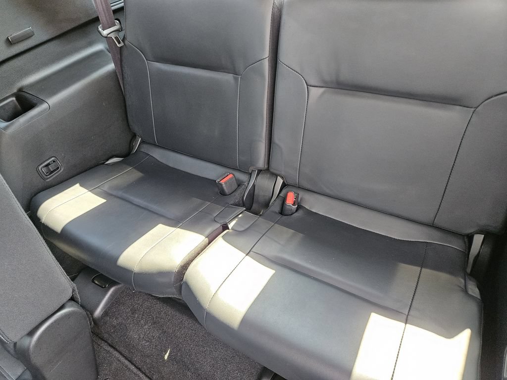 Used 2025 Mitsubishi Outlander SE AWD/4WD image 21