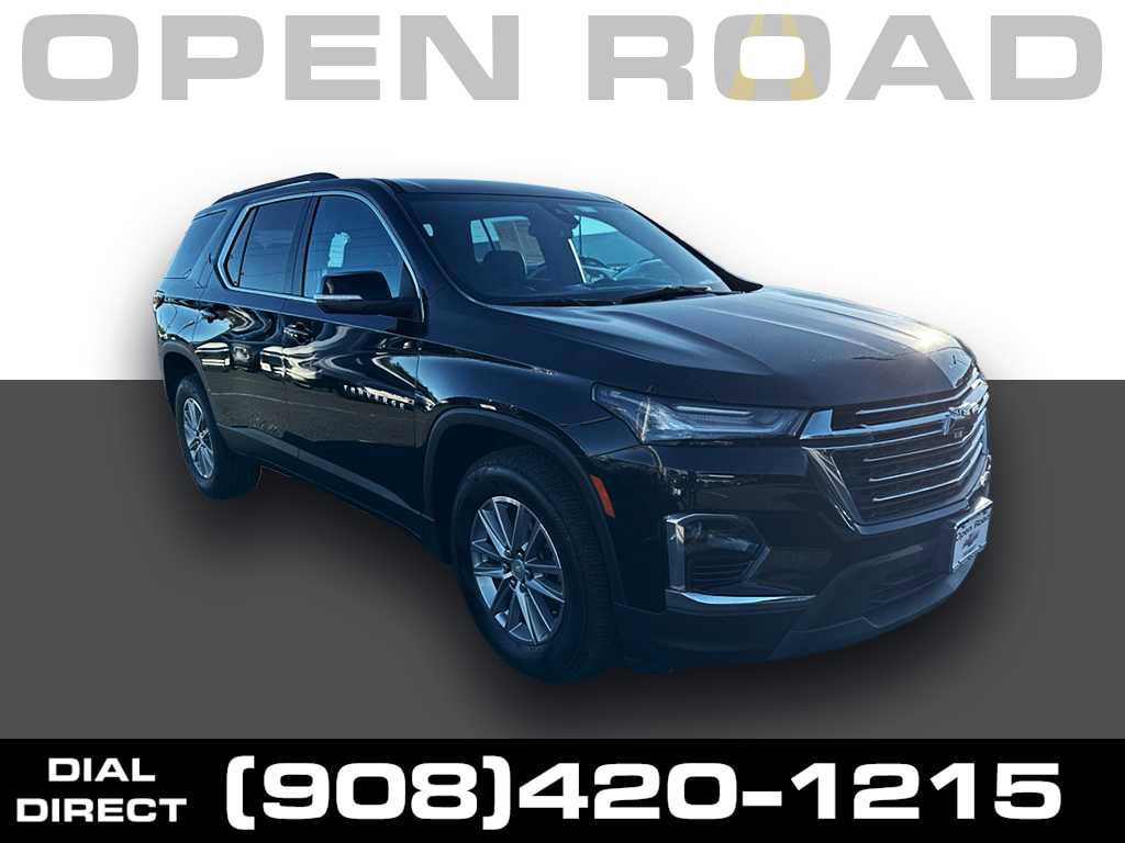 Used 2023 Chevrolet Traverse LT