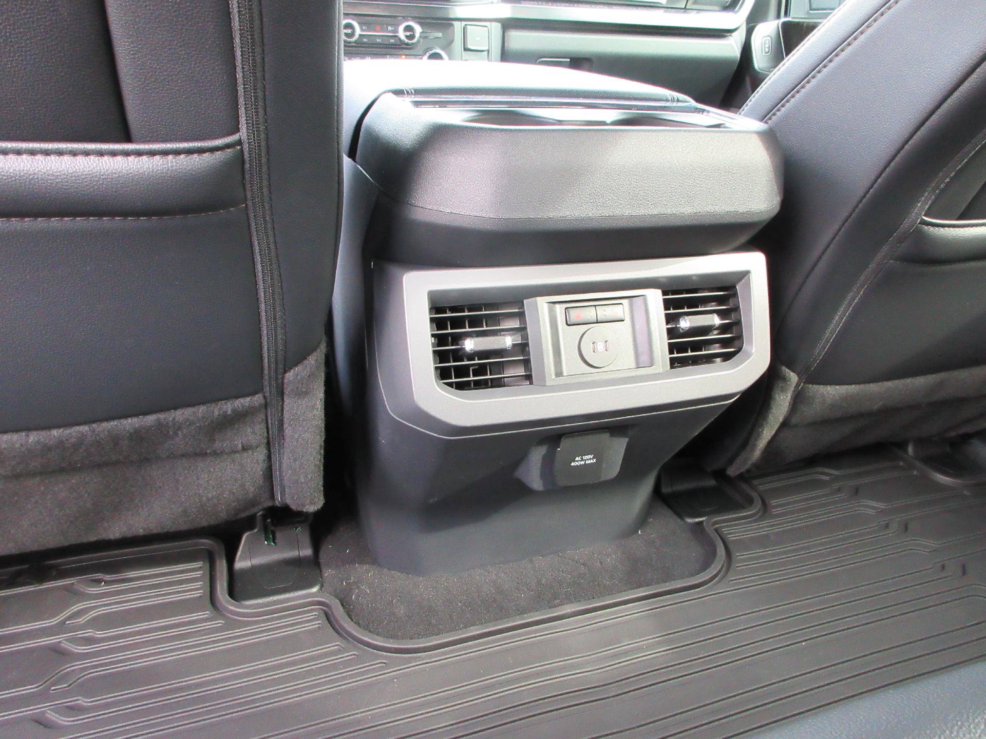 Used 2026 Ford F250 Lariat w/ Black Appearance Package AWD/4WD image 14