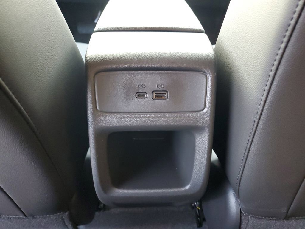 New 2026 Chevrolet Trax LT image 9