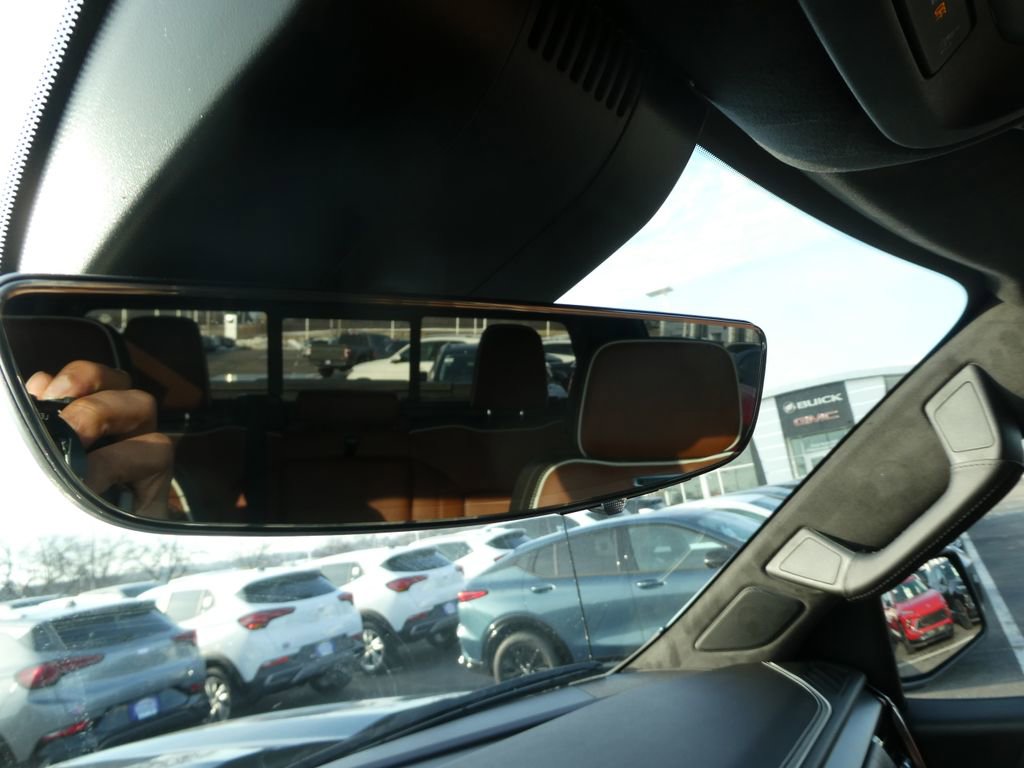 New 2026 GMC Sierra 1500 Denali Ultimate w/ LPO, Black Badging Package image 22