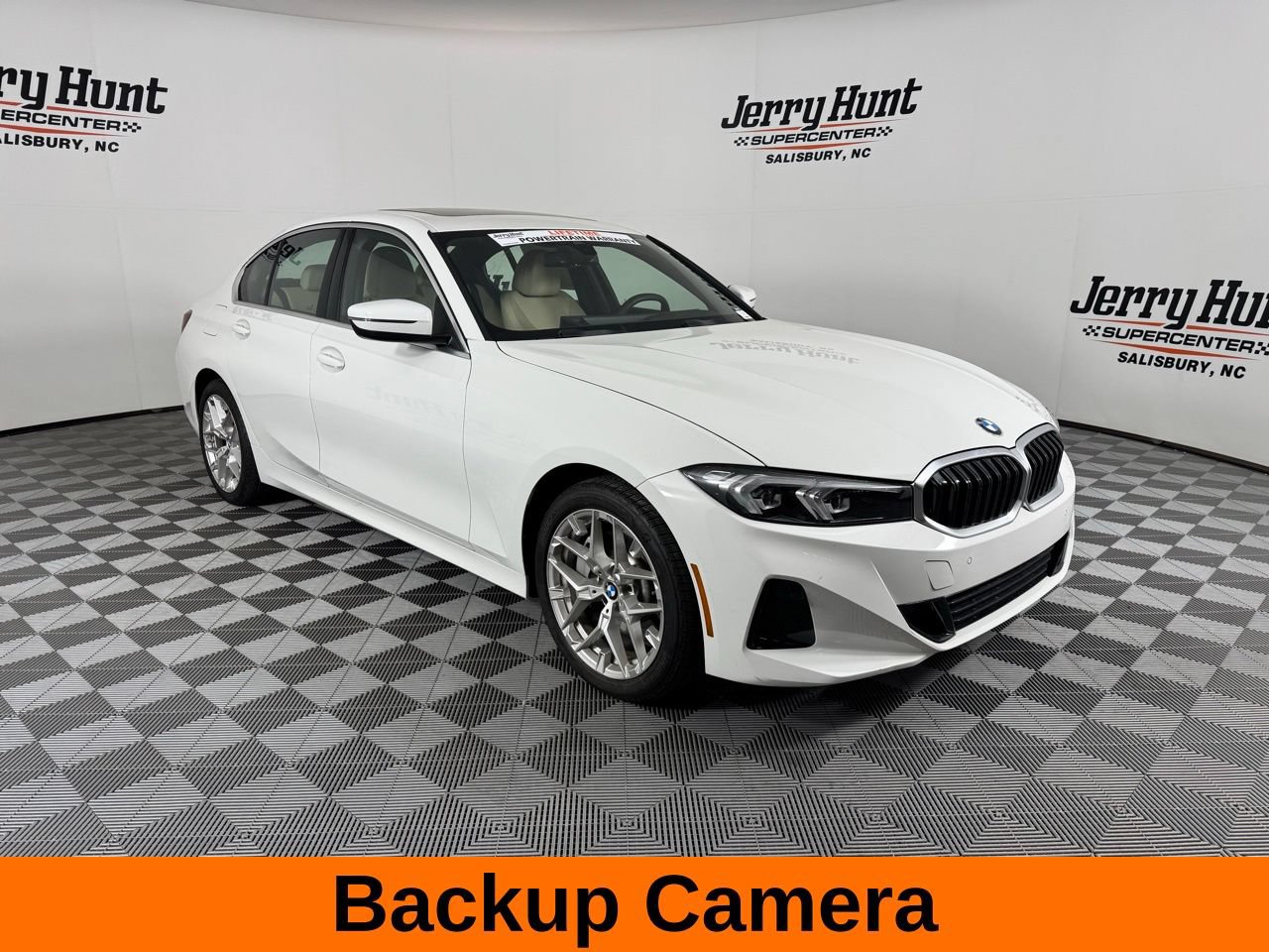 Used 2025 BMW 330i Sedan w/ Convenience Package RWD image 10