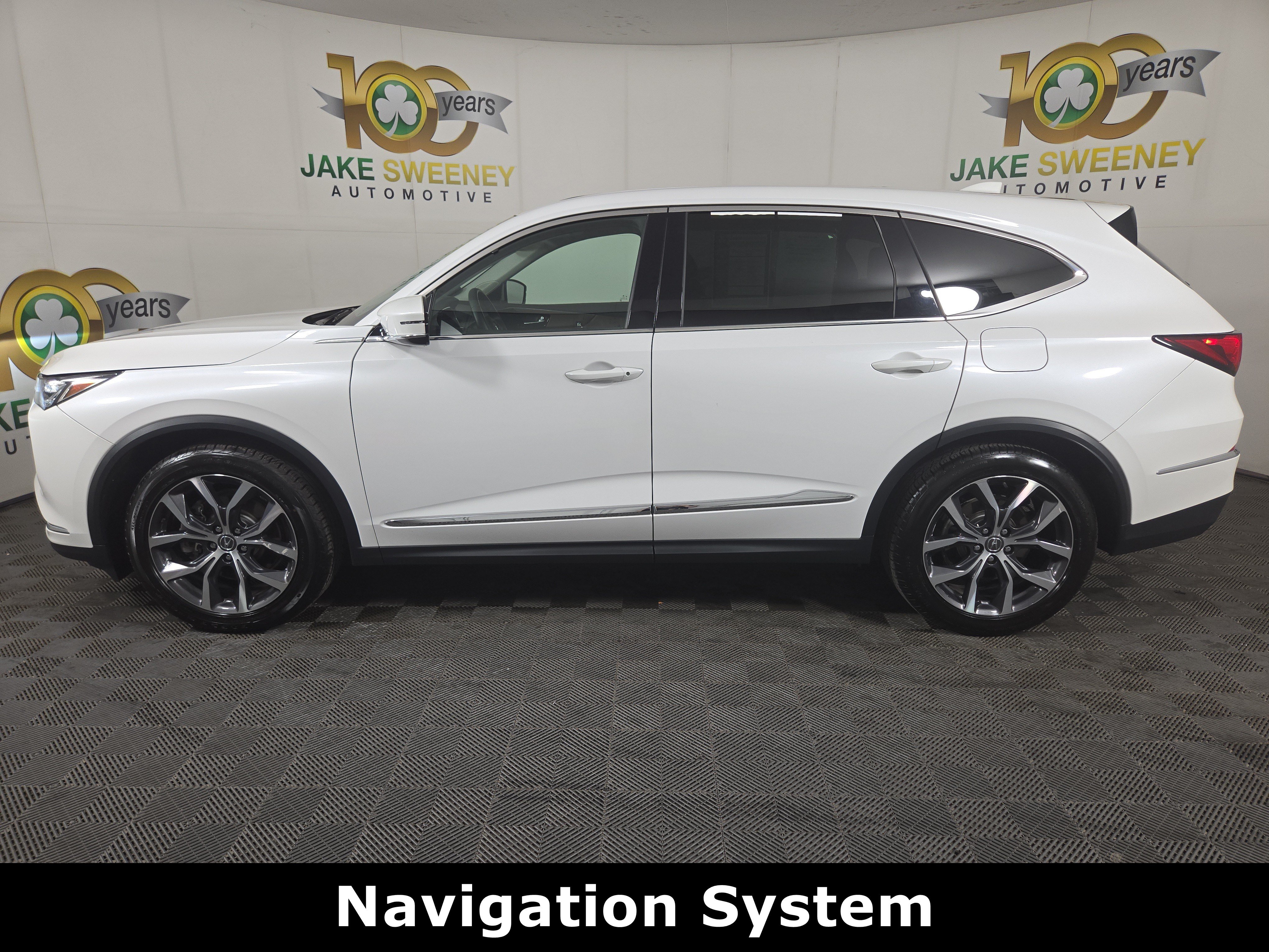 Used 2022 Acura MDX SH-AWD w/ Technology Package image 4