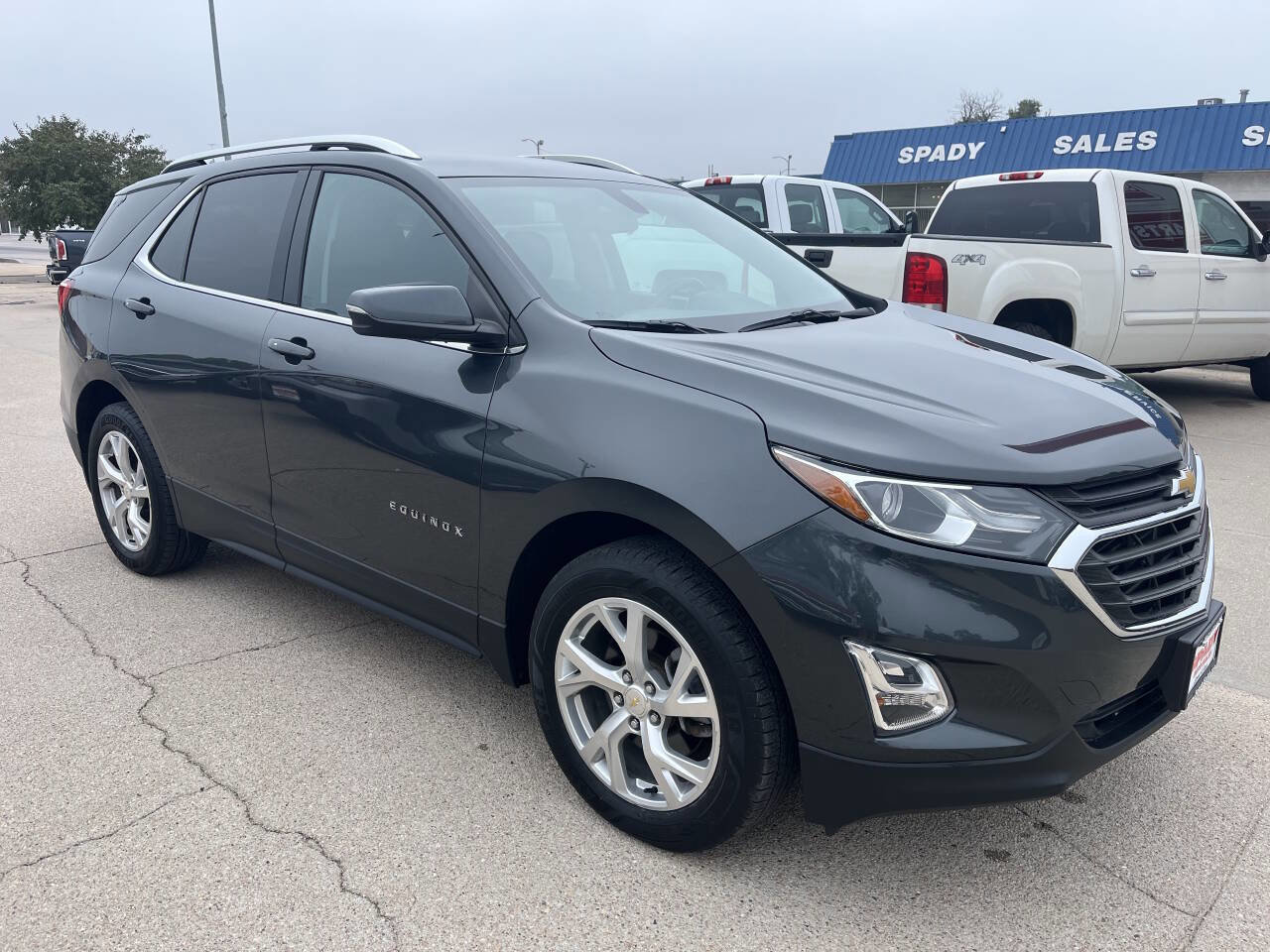 Used 2018 Chevrolet Equinox LT image 4