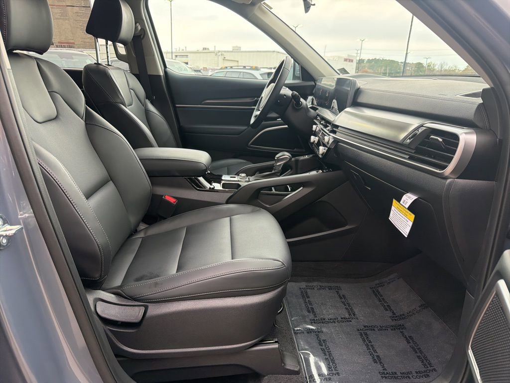 Certified 2025 Kia Telluride S image 33