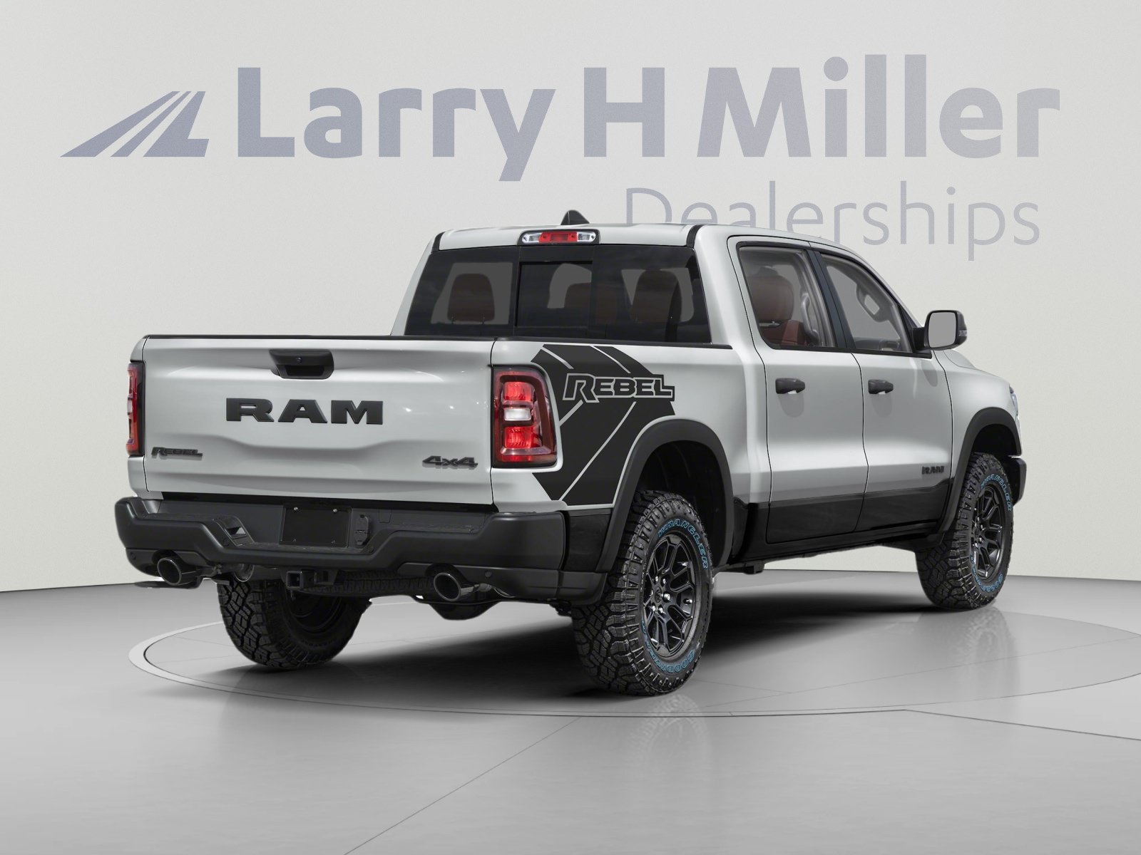 New 2025 RAM 1500 Rebel w/ Rebel Level 2 Equipment Group AWD/4WD image 4