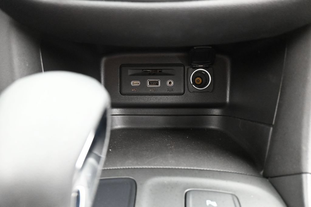 Used 2024 Chevrolet Equinox RS w/ RS Leather Package FWD image 33