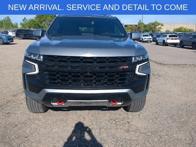 Used 2023 Chevrolet Suburban Z71 w/ Luxury Package AWD/4WD image 12