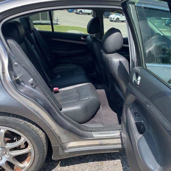 Used 2013 INFINITI G37 Journey w/ Premium Pkg image 13