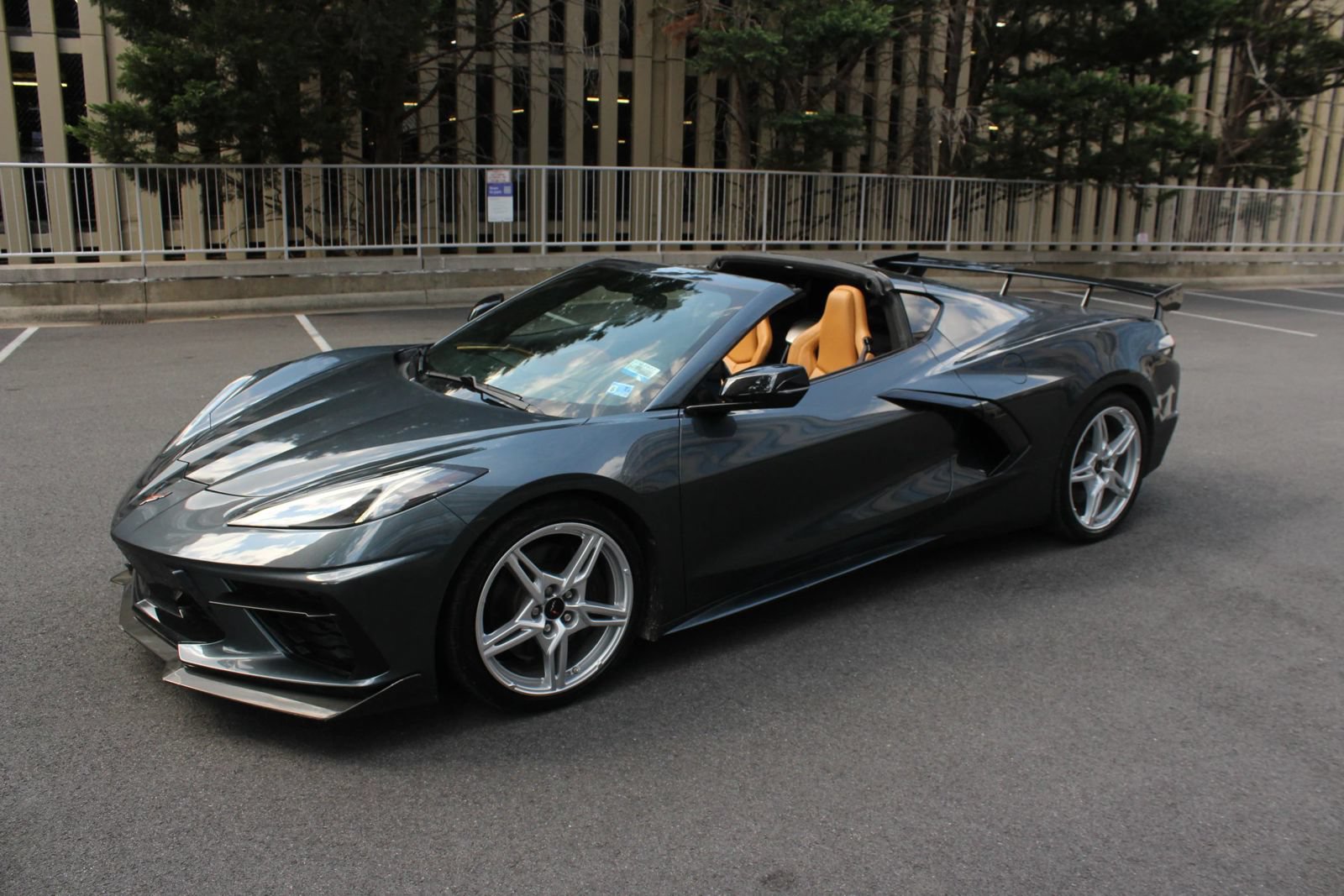 Used 2020 Chevrolet Corvette Stingray Premium Cpe w/ 3LT Preferred Equipment Group RWD image 17