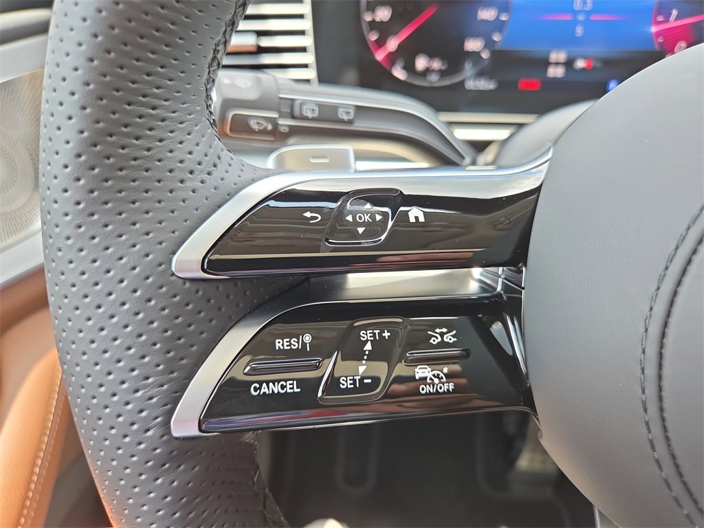 New 2025 Mercedes-Benz GLS 450 4MATIC image 23