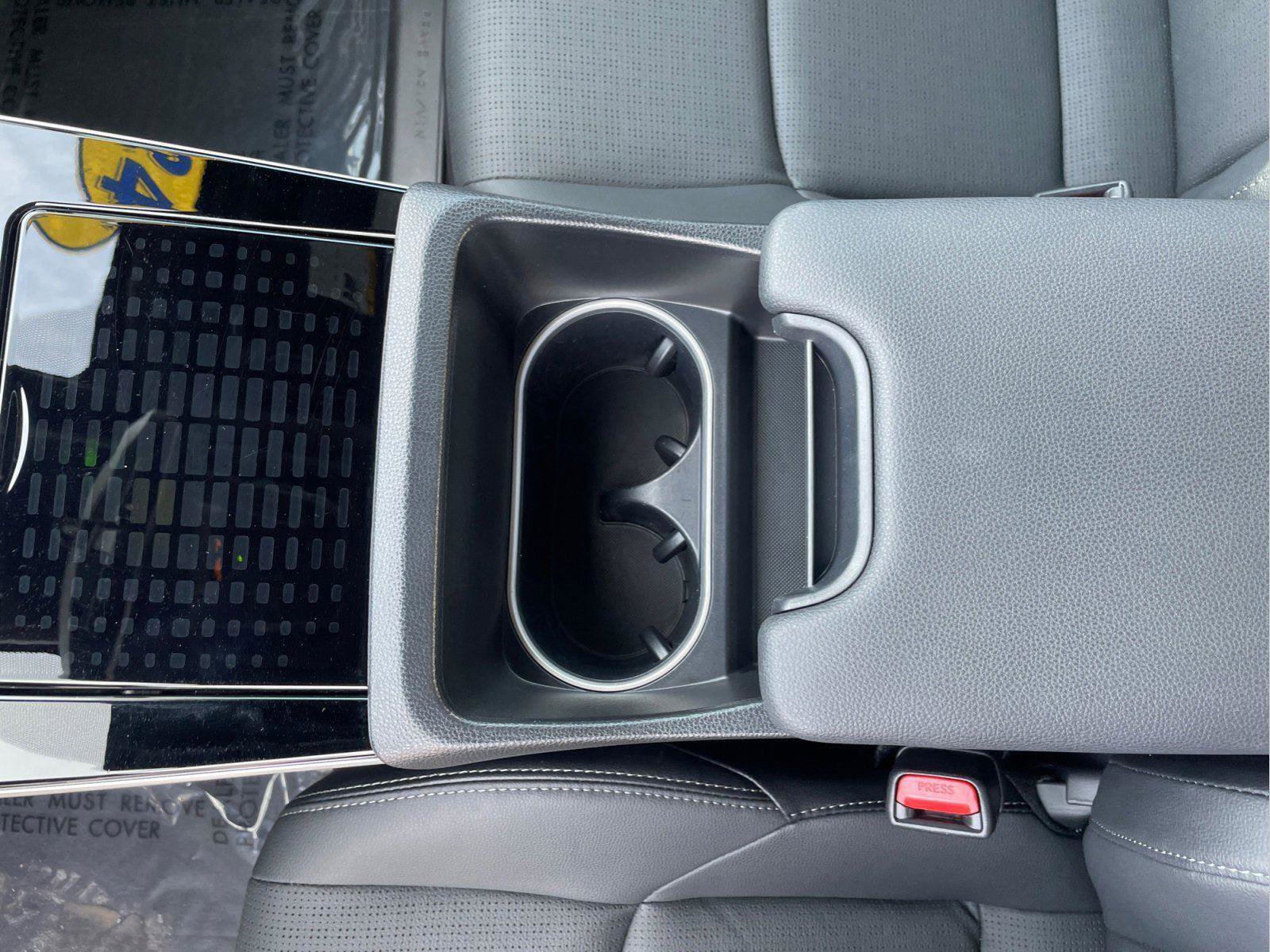 Certified 2024 Subaru Solterra Touring w/ Touring Package image 28