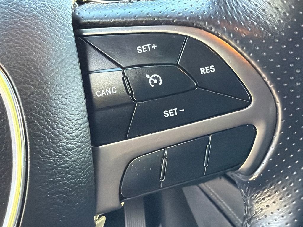 Used 2024 Dodge Durango SXT w/ Trailer Tow Group IV AWD/4WD image 26