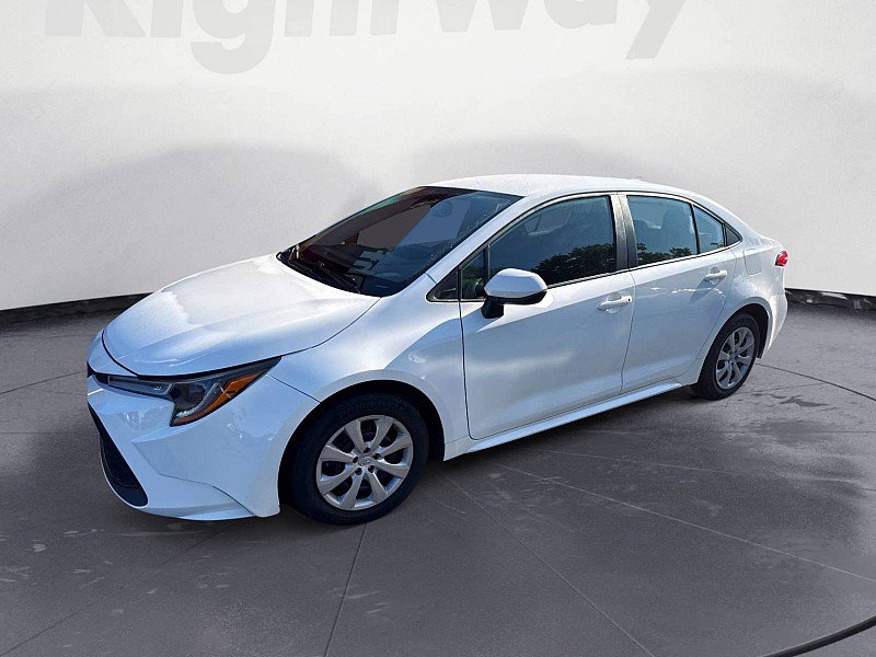 Used 2022 Toyota Corolla LE FWD image 1