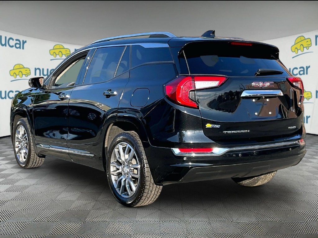 Used 2023 GMC Terrain Denali AWD/4WD image 4