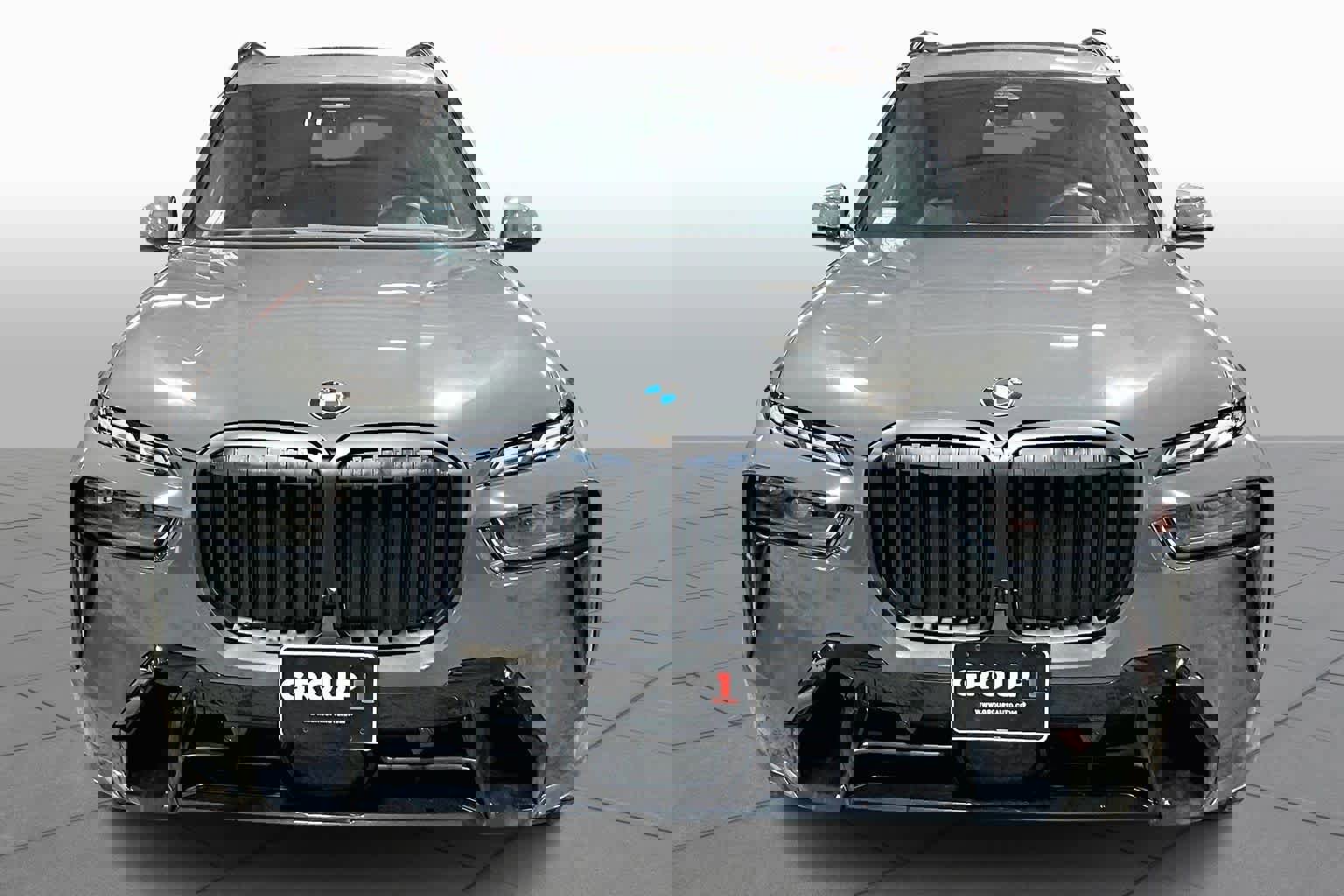 Used 2023 BMW X7 xDrive40i w/ M Sport Package image 4