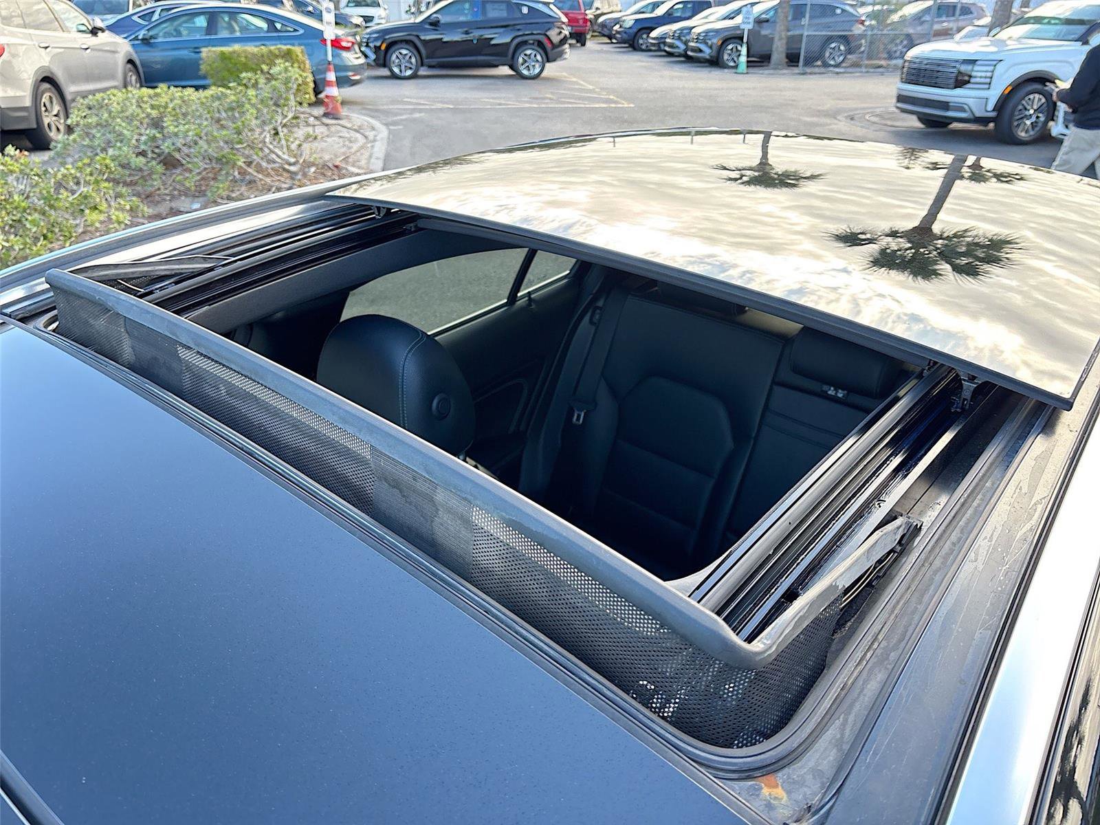 Used 2016 Mercedes-Benz GLA 250 image 21