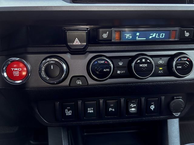 Used 2017 Toyota Tacoma TRD Sport image 20