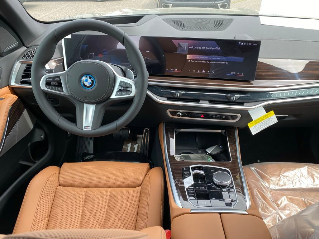 New 2026 BMW X5 xDrive50e AWD/4WD image 9
