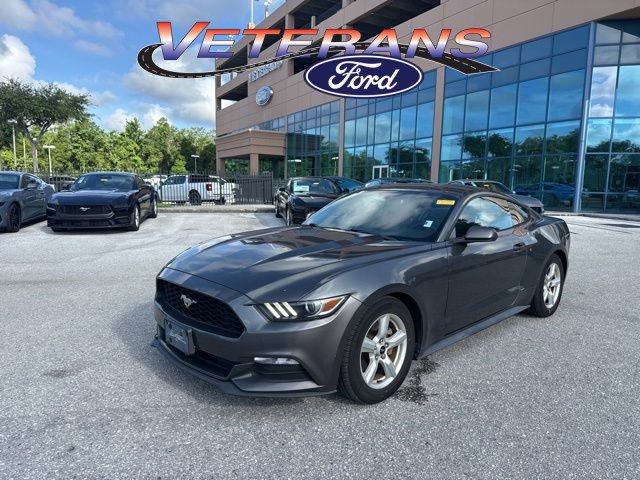 Used 2017 Ford Mustang Coupe RWD image 1
