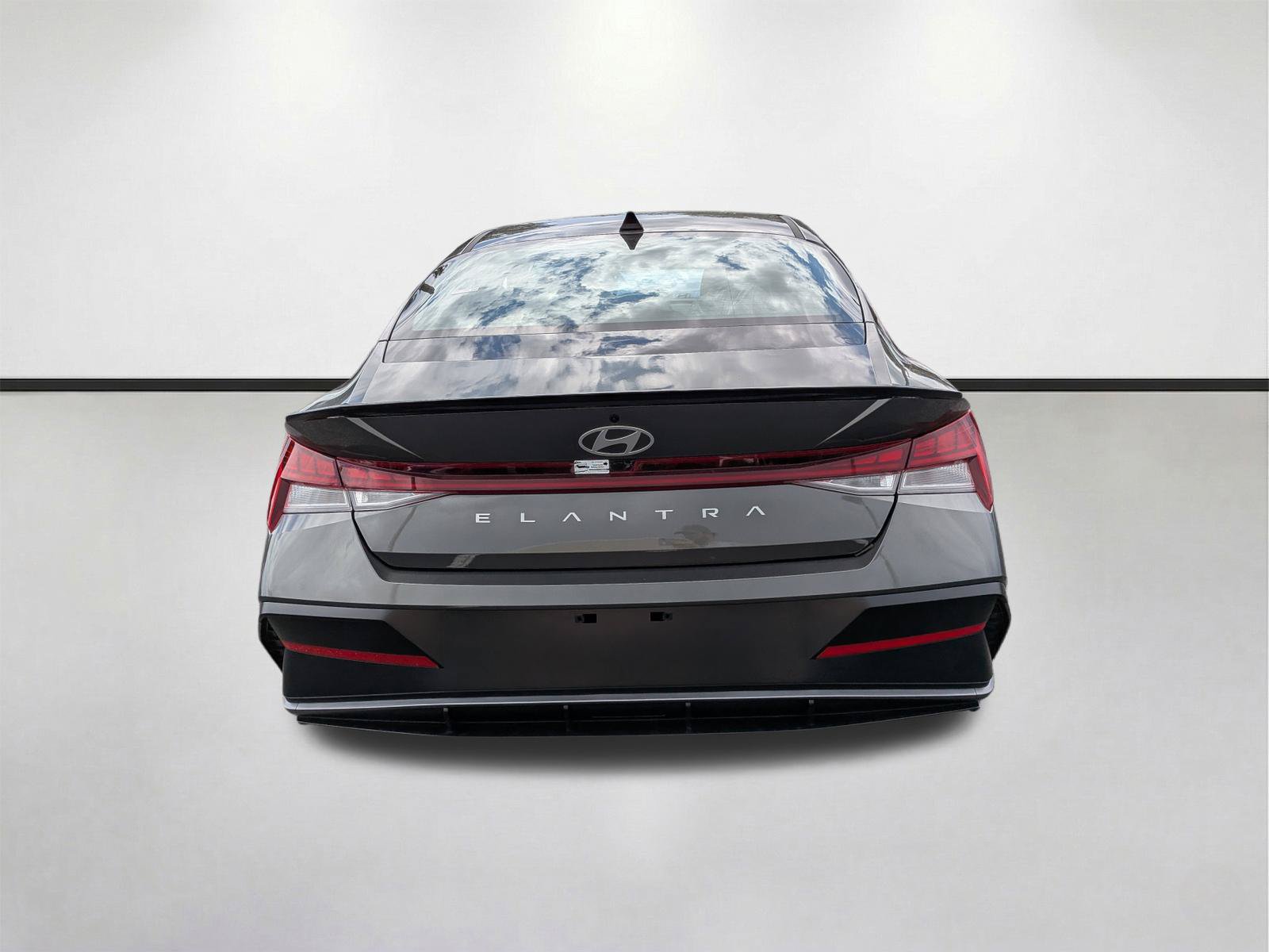 New 2026 Hyundai Elantra SEL Sport FWD image 5