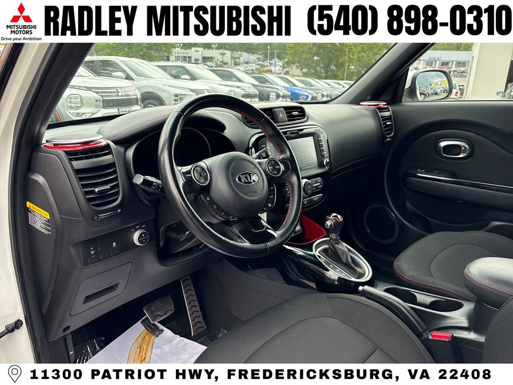 Used 2014 Kia Soul + FWD image 7