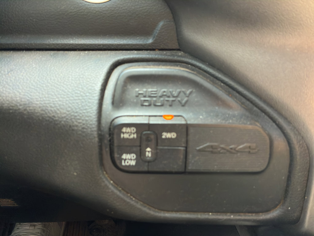 Used 2020 RAM 3500 Laramie w/ Night Edition image 16