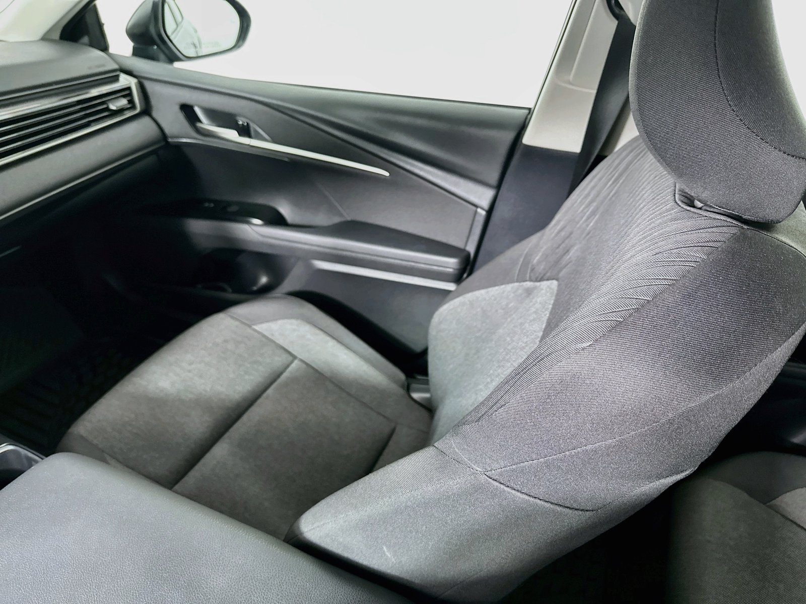 Certified 2026 Toyota Camry LE w/ Preferred Package 2 (TMS) FWD image 22