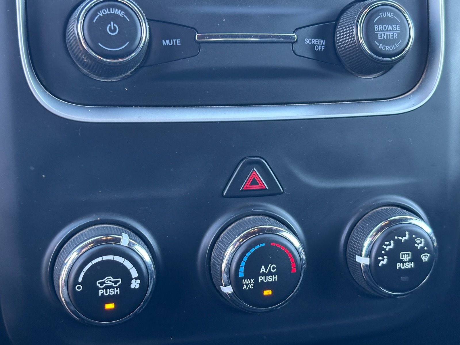 Used 2024 RAM 1500 Classic Warlock AWD/4WD image 25