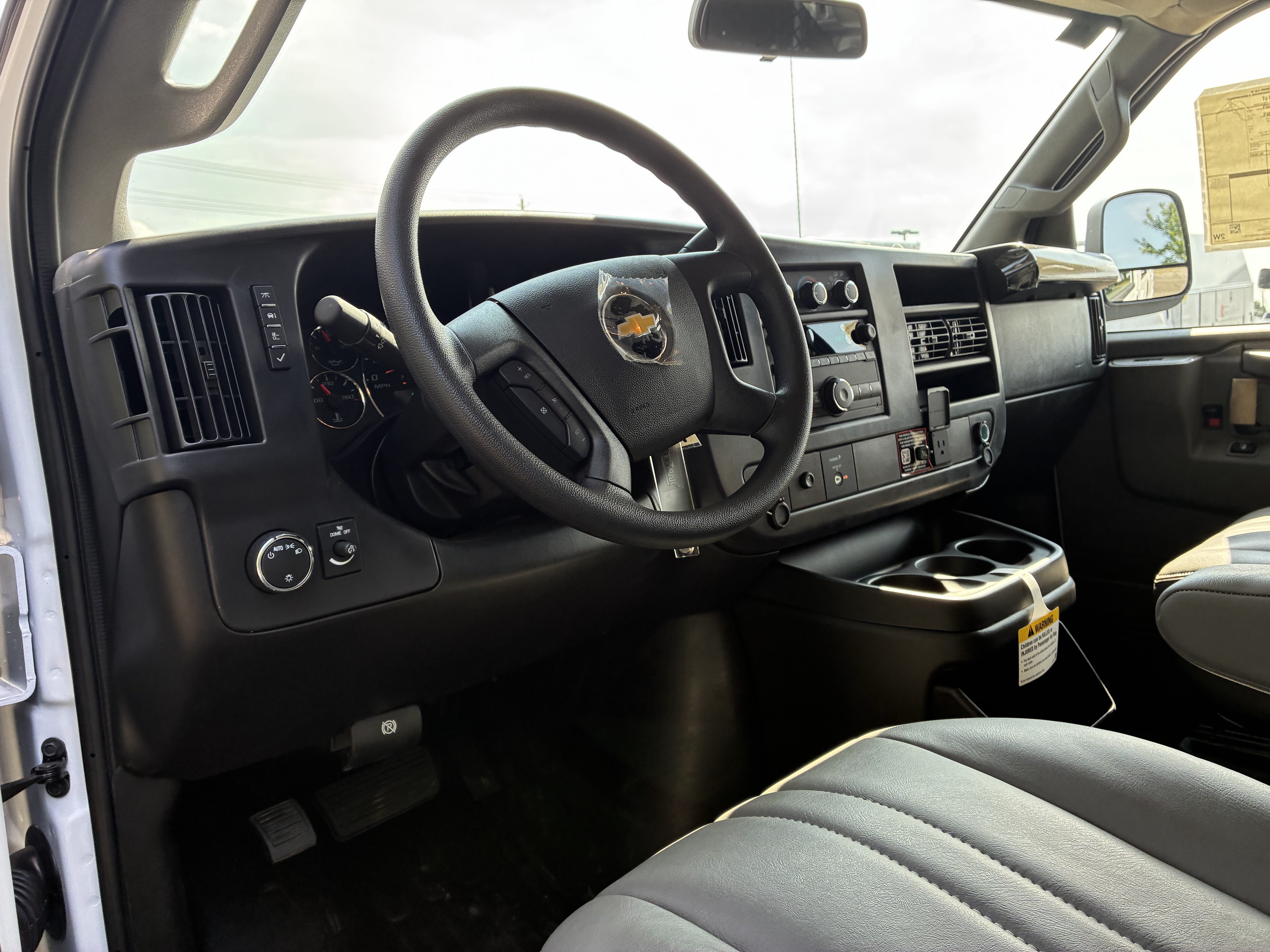 New 2026 Chevrolet Express 2500 Extended w/ Driver Convenience Package RWD image 26