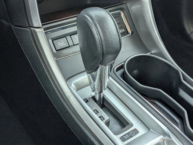 Used 2021 Subaru Ascent Premium w/ Convenience Package image 12