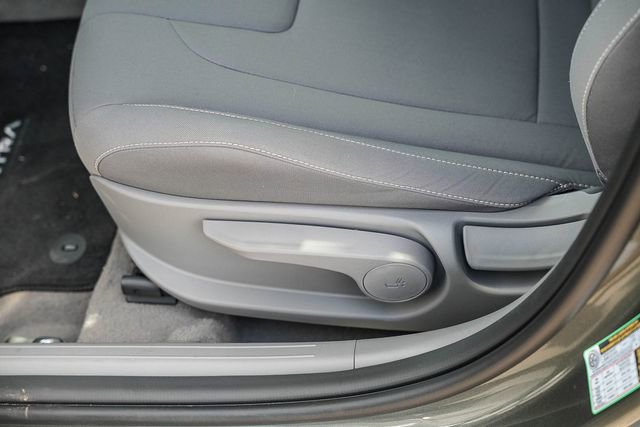 New 2026 Hyundai Elantra Sport FWD image 24