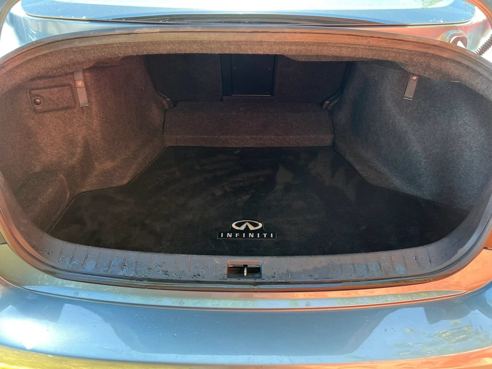 Used 2017 INFINITI Q50 Premium w/ 2.0T Premium Plus Package RWD image 24
