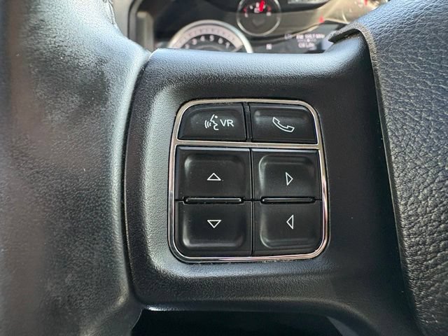 Used 2018 RAM 1500 Classic SLT w/ Luxury Group AWD/4WD image 22
