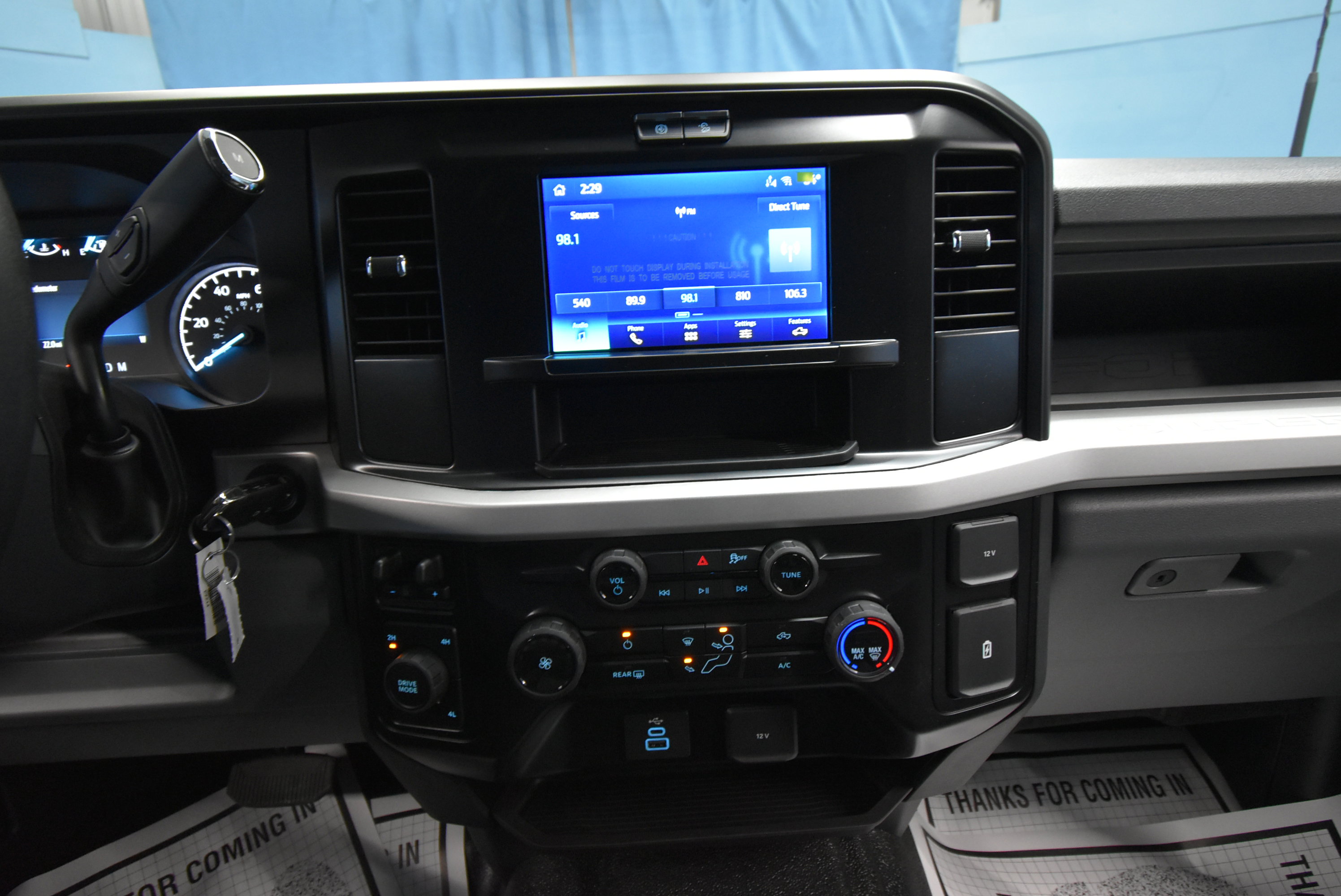 New 2026 Ford F450 4x4 Crew Cab Super Duty image 18