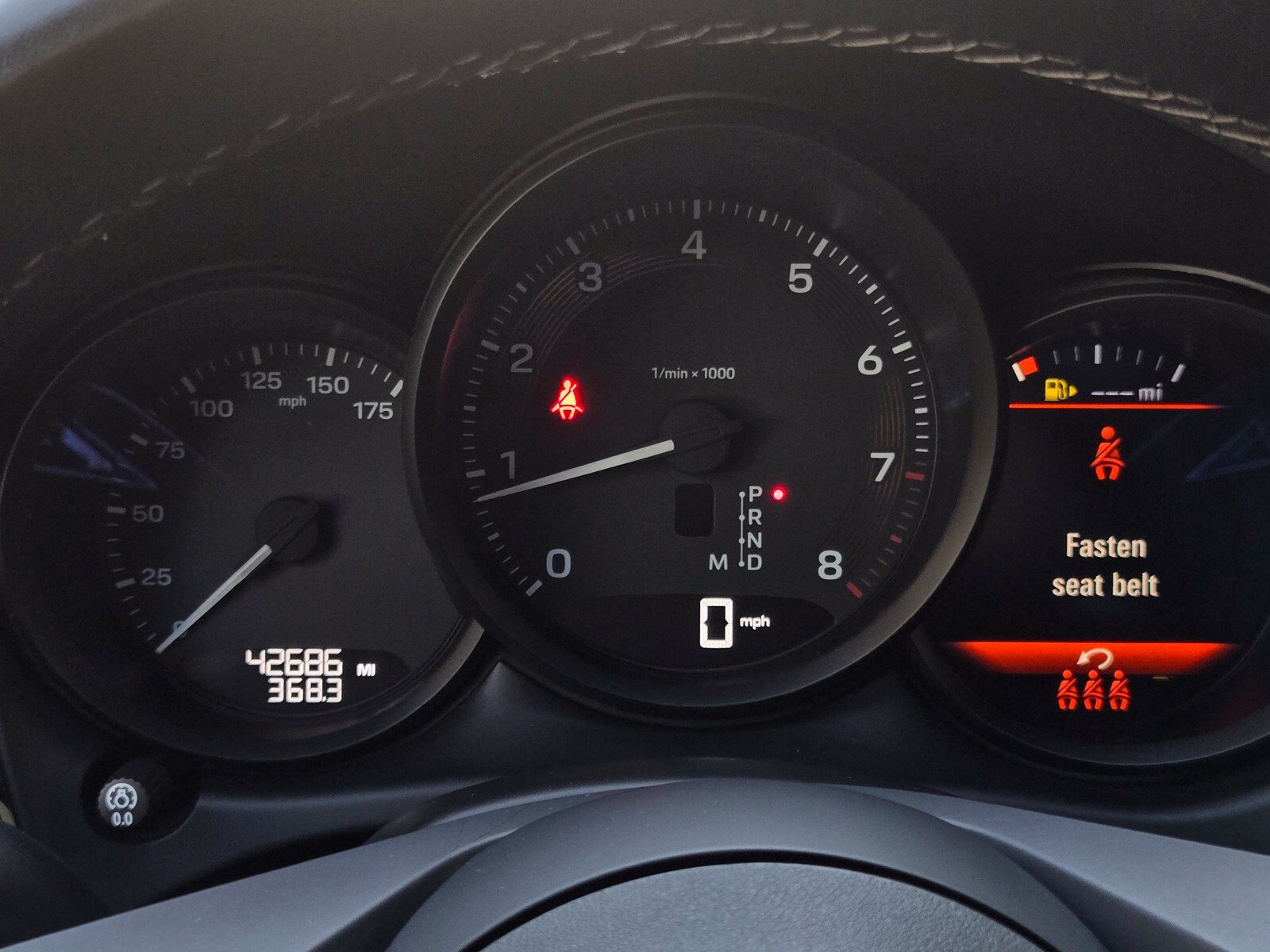 Used 2022 Porsche Macan AWD/4WD image 24