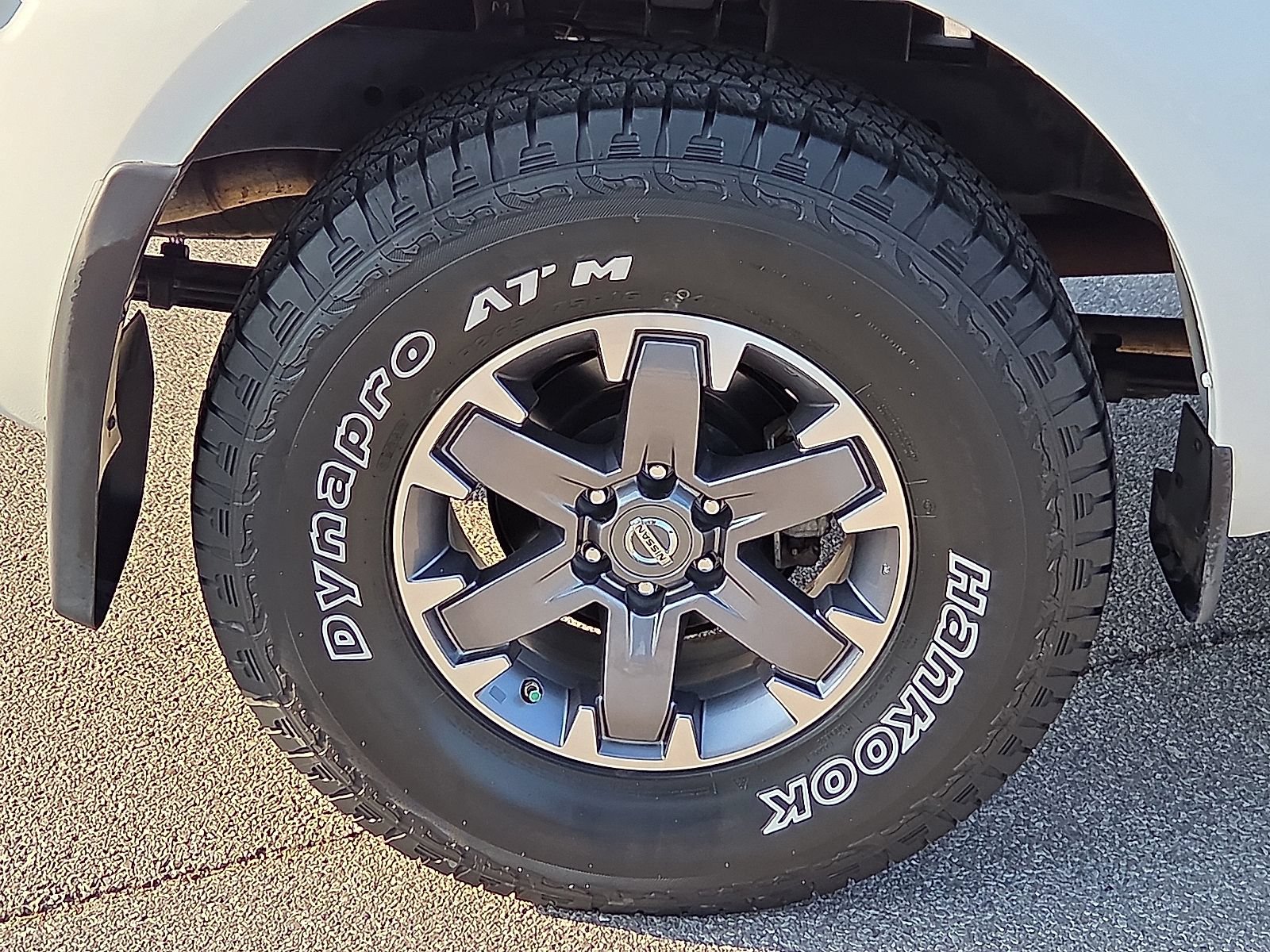 Used 2017 Nissan Frontier Desert Runner RWD image 7