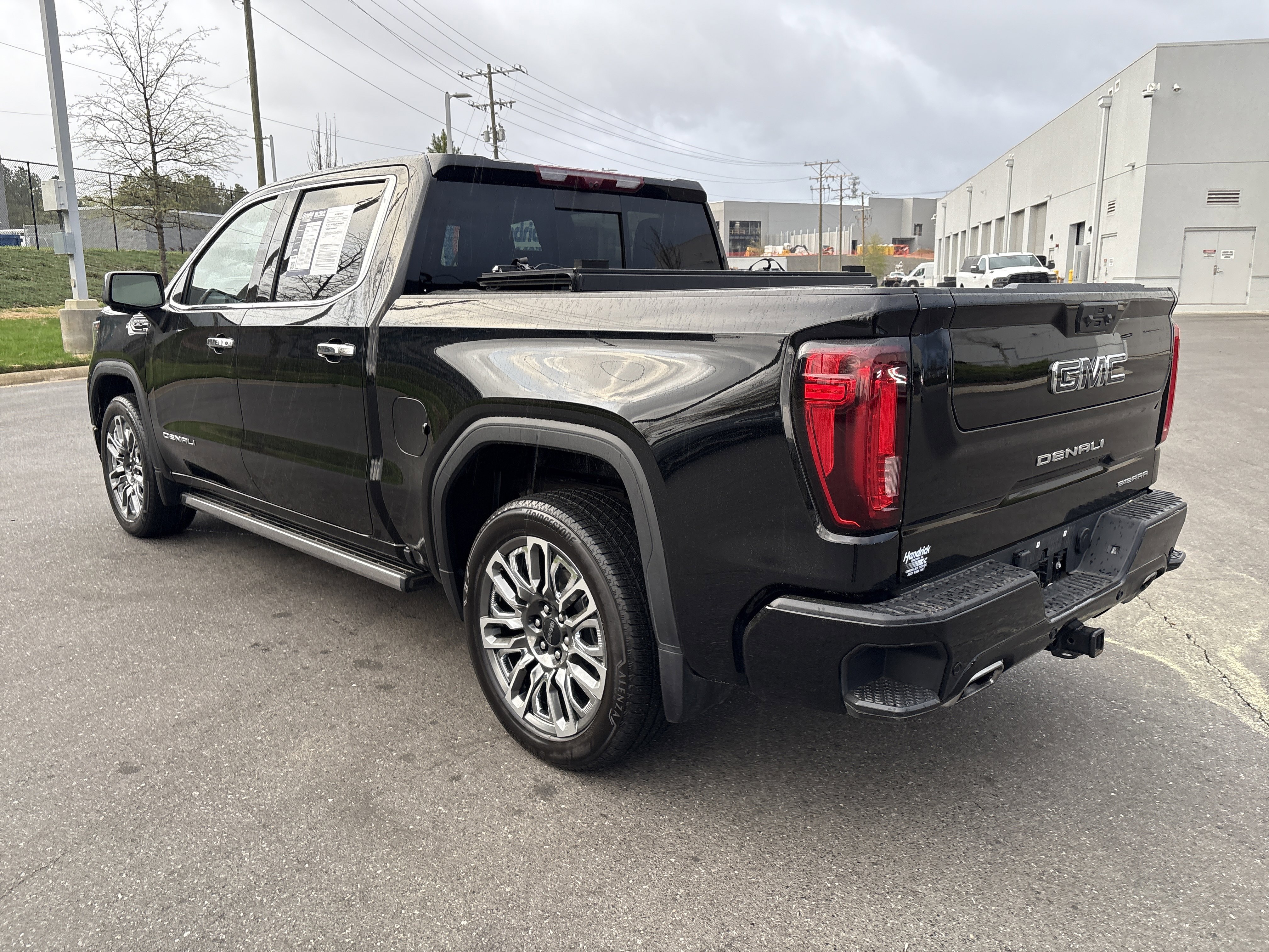 Used 2024 GMC Sierra 1500 Denali Ultimate image 7