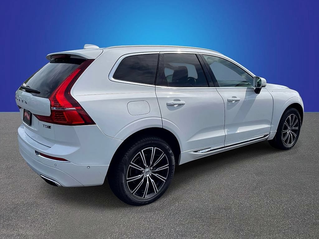 Used 2018 Volvo XC60 T5 Inscription w/ Convenience Package AWD/4WD image 5