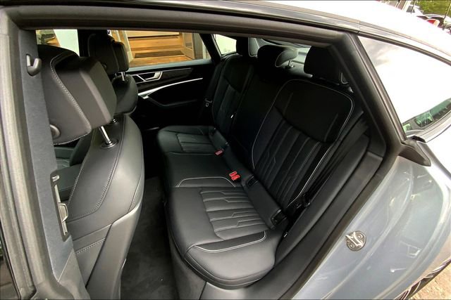 New 2025 Audi A7 3.0T Prestige image 9