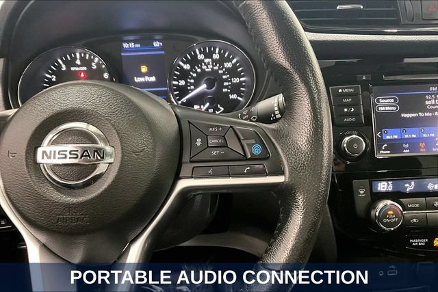 Used 2019 Nissan Rogue SV AWD/4WD image 16