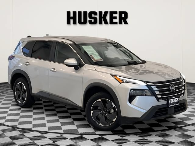 Used 2025 Nissan Rogue SV