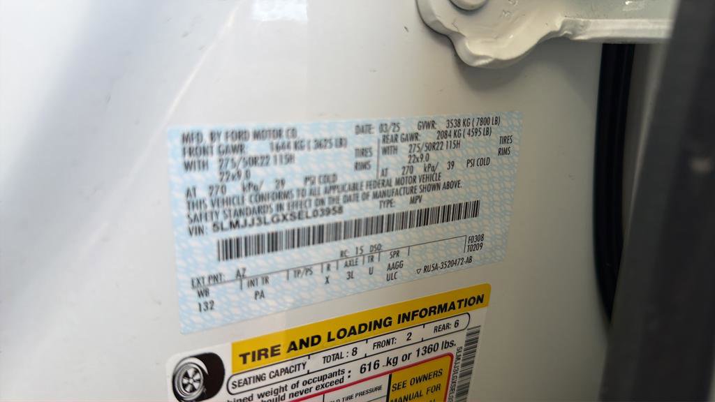 Used 2025 Lincoln Navigator Black Label image 37