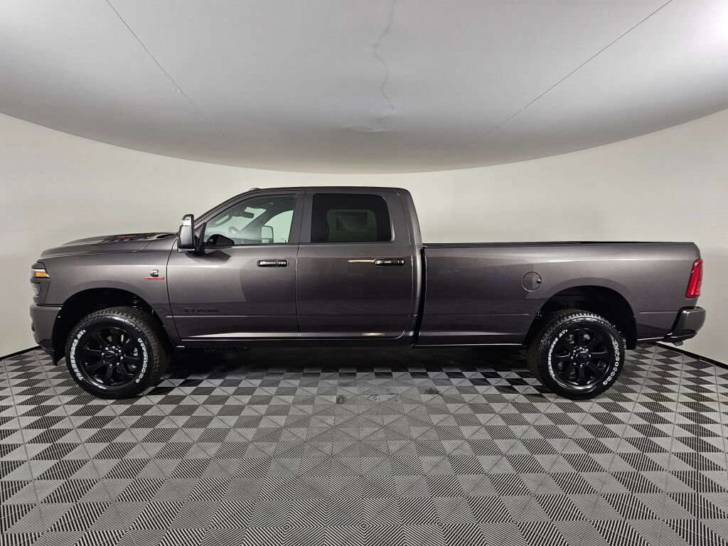 New 2026 RAM 3500 Laramie w/ Night Edition AWD/4WD image 7