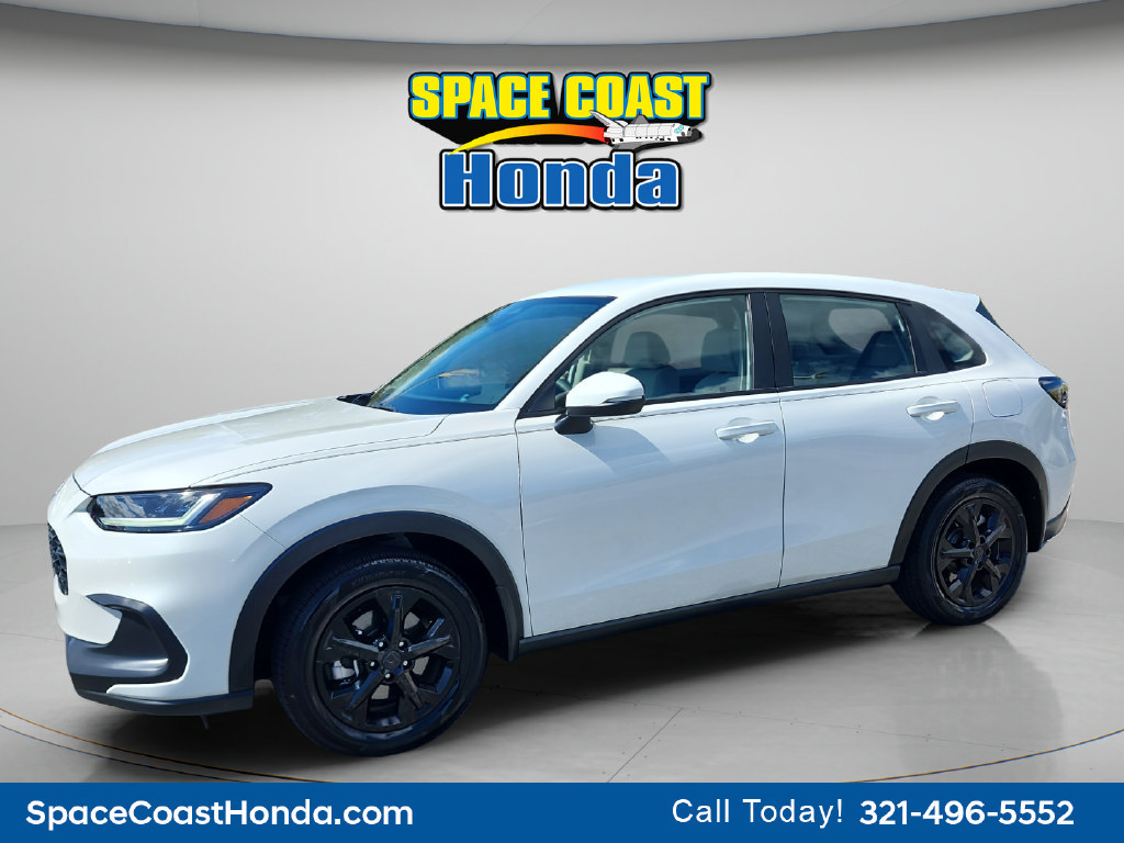 Used 2025 Honda HR-V LX image 9