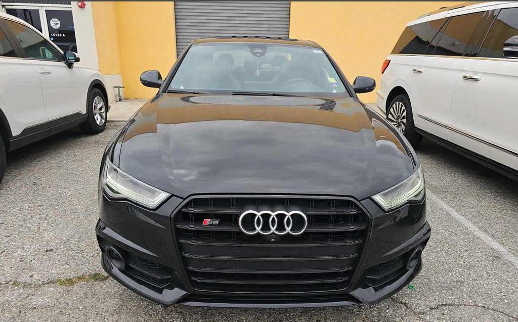 Used 2018 Audi S6 Prestige AWD/4WD image 2