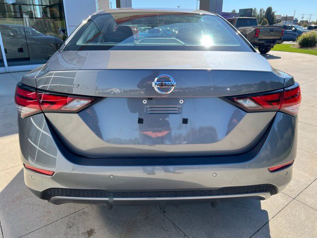 Used 2020 Nissan Sentra S w/ Trunk Package FWD image 5