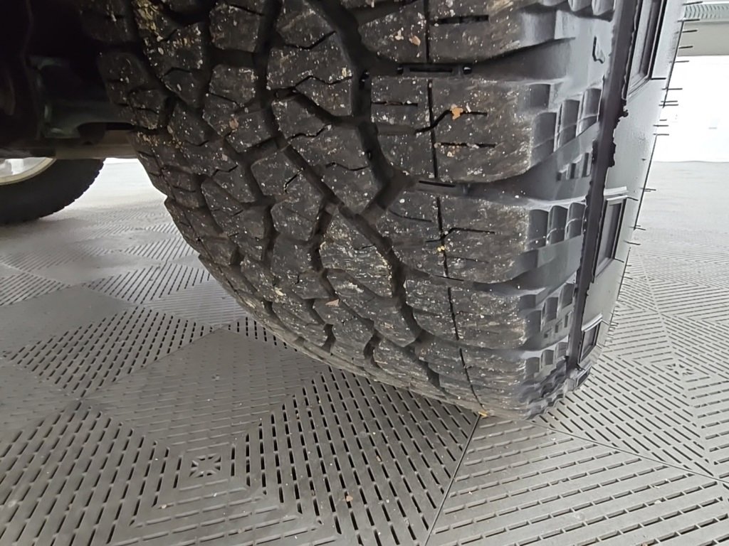 Certified 2022 GMC Yukon XL SLT w/ SLT Luxury Package image 49